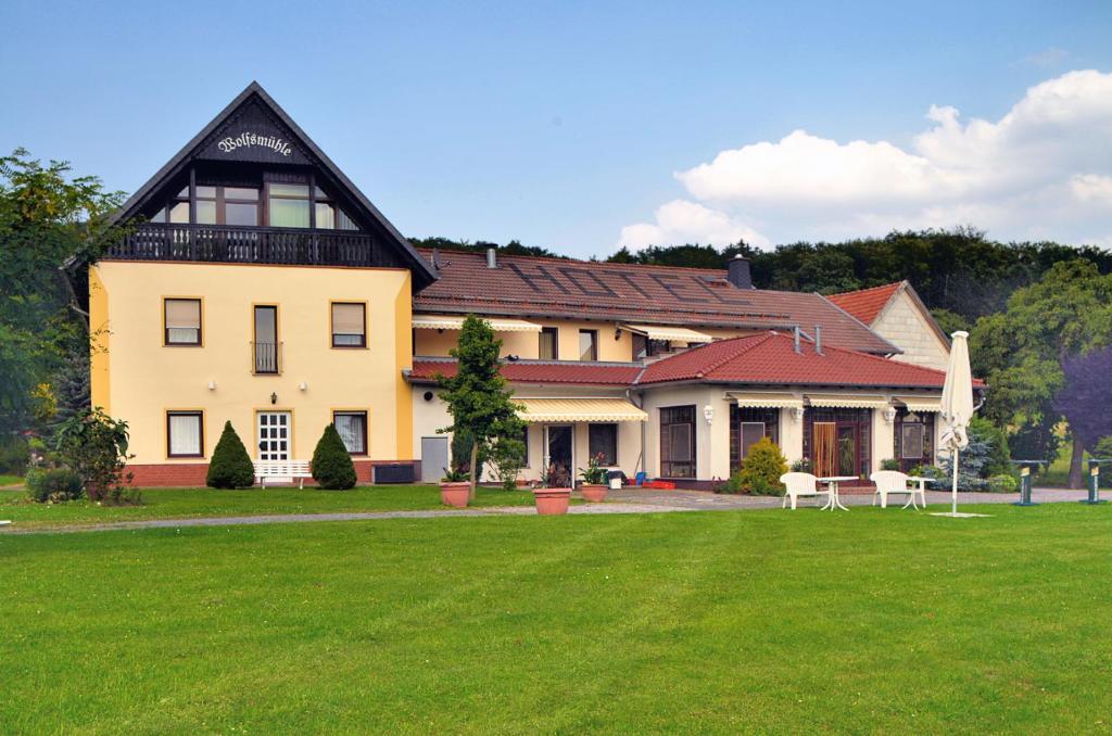 Hotel Wolfsmühle 3*